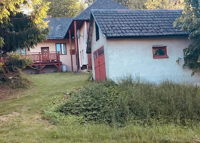 Tradicna Kopaniciarska Chalupa